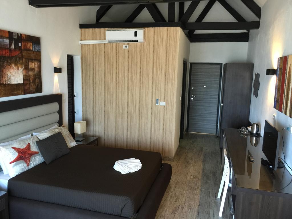 Crows Nest Resort Korotogo Bagian luar foto